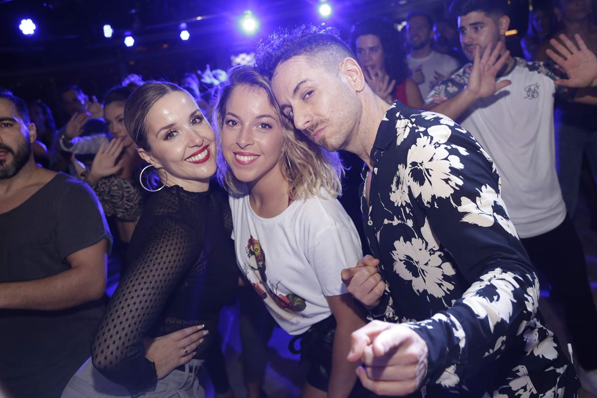 crucero-del-baile-gente-bailnado-home-6