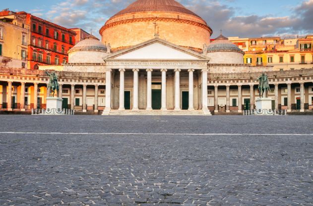 crucero-del-baile-oton-2026-napoles